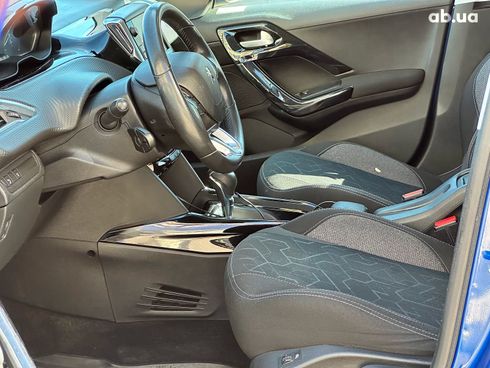 Peugeot 2008 2019 синий - фото 10