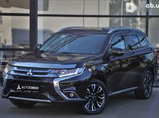 Продажа б/у Mitsubishi Outlander 2017 года - купить на Автобазаре