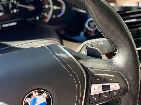 BMW 5 серия 2017 - фото 27