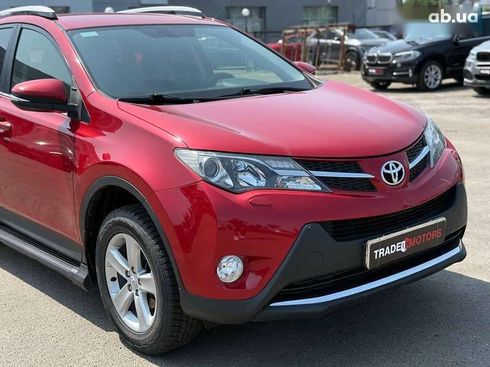 Toyota RAV4 2013 - фото 2
