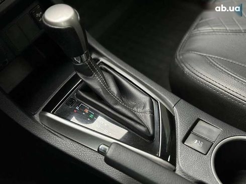 Toyota Corolla 2015 - фото 23