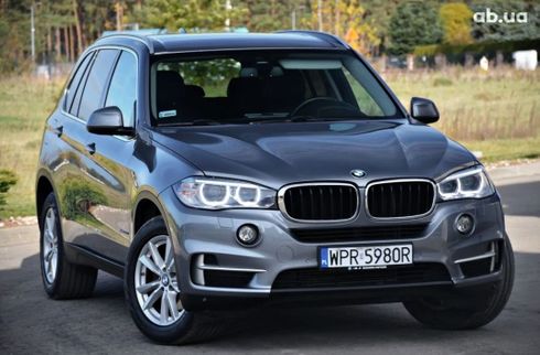 BMW X5 2015 серый - фото 2