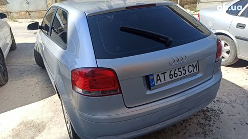 Audi A3 2005 серебристый - фото 2