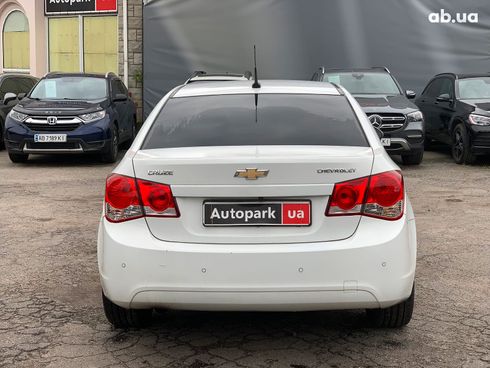 Chevrolet Cruze 2012 белый - фото 6