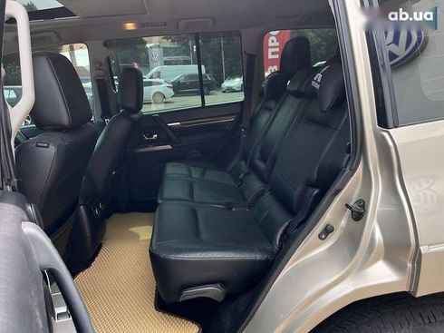 Mitsubishi Pajero 2012 - фото 20