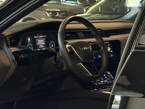 Audi E-Tron 2022 - фото 25
