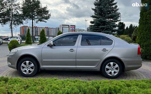 Skoda Octavia 2011 - фото 8