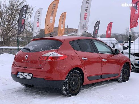Renault Megane 2010 - фото 13
