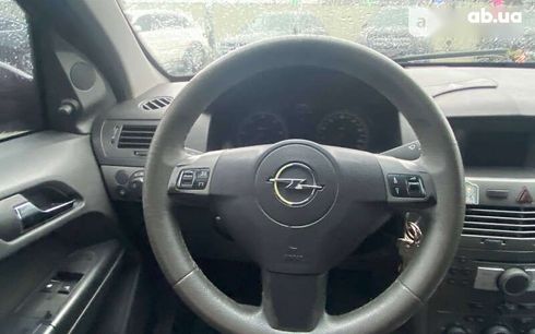Opel Astra 2006 - фото 12