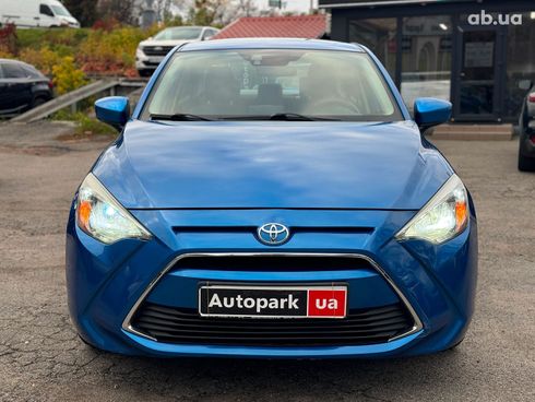 Toyota Yaris 2017 синий - фото 2