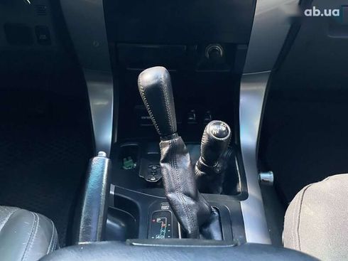 Toyota Land Cruiser Prado 2005 - фото 21