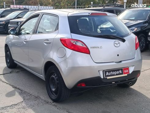 Mazda 2 2007 серый - фото 21