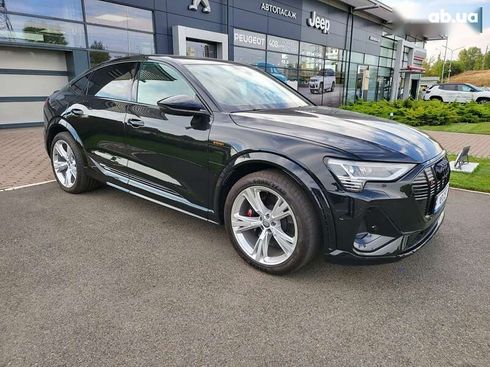 Audi Q4 Sportback e-tron 2022 - фото 5