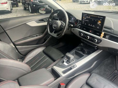 Audi A4 2020 - фото 23