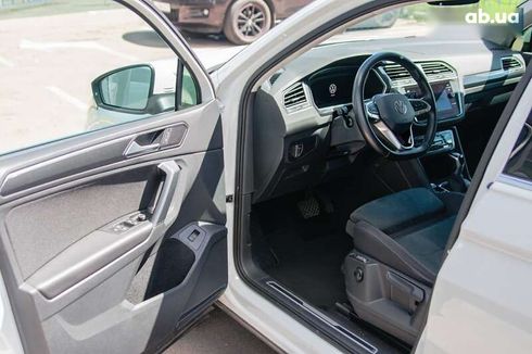 Volkswagen Tiguan 2021 - фото 16
