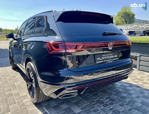 Volkswagen Touareg 2023 - фото 9