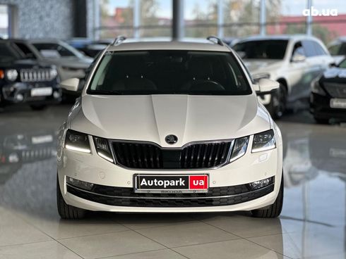 Skoda Octavia 2017 белый - фото 2