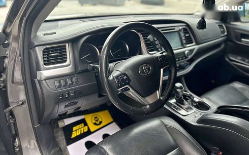 Toyota Highlander 2016 - фото 9