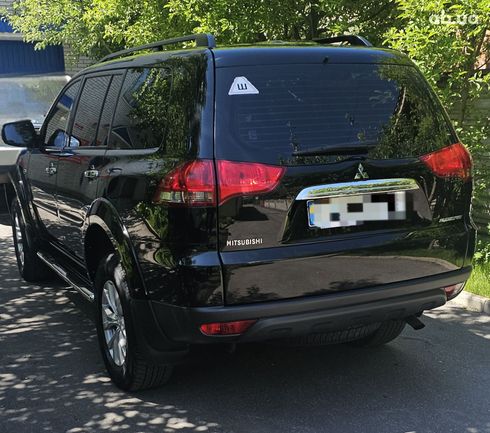 Mitsubishi Pajero Sport 2015 черный - фото 9