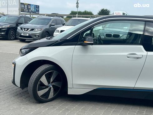 BMW i3 2019 белый - фото 10