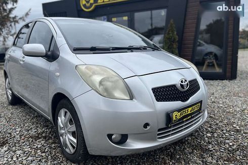 Toyota Yaris 2006 - фото 7