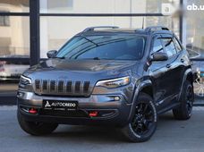 Продажа б/у Jeep Cherokee 2019 года в Харькове - купить на Автобазаре