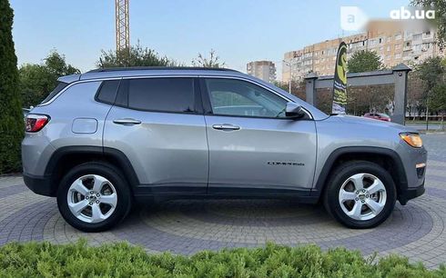 Jeep Compass 2018 - фото 7