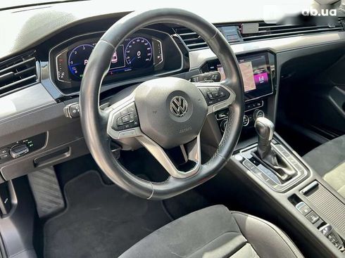 Volkswagen Passat 2019 - фото 21