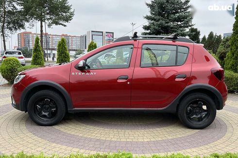 Renault Sandero 2020 - фото 4