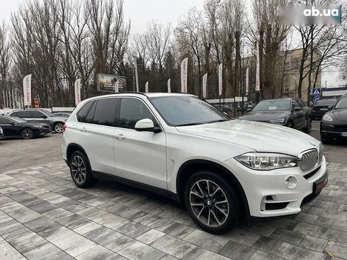 BMW X5 2017 - фото 10