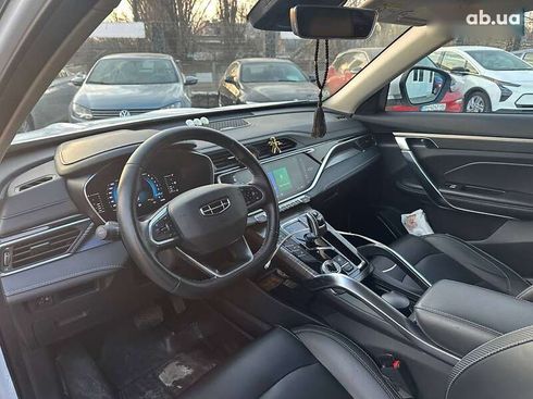 Geely Atlas 2022 - фото 13