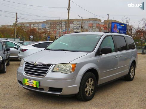 Chrysler grand voyager 2010 - фото 4