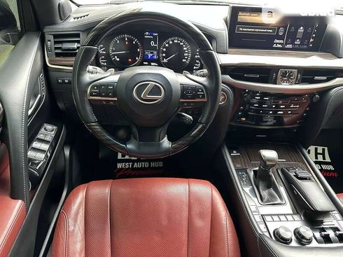 Lexus LX 2019 - фото 23