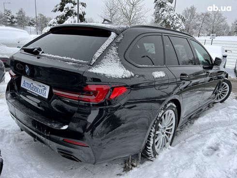 BMW 5 серия 2022 - фото 15