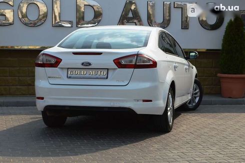 Ford Mondeo 2011 - фото 12