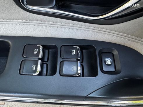 Kia Cee'd 2018 белый - фото 21
