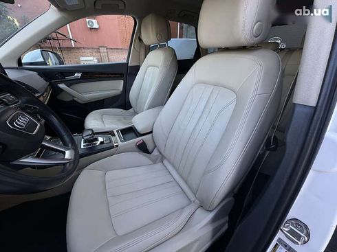 Audi Q5 2018 - фото 19