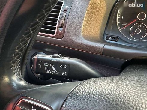 Volkswagen Touran 2012 - фото 25