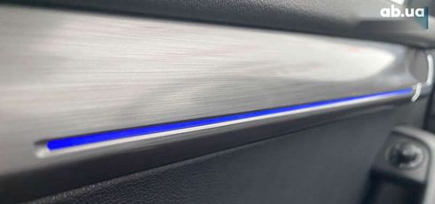 Skoda Octavia 2017 - фото 30