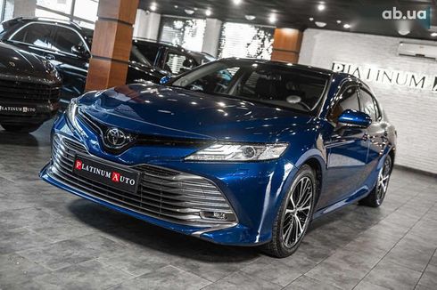 Toyota Camry 2019 - фото 4