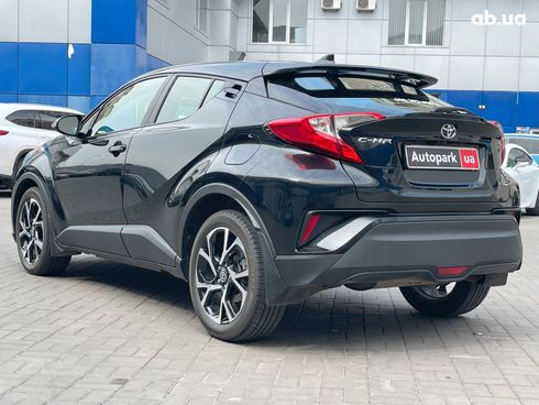 Toyota C-HR 2021 черный - фото 7