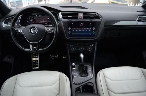 Volkswagen Tiguan 2018 белый - фото 7