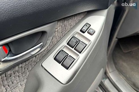 Toyota Land Cruiser Prado 2004 - фото 16