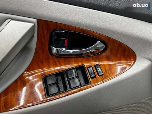 Toyota Camry 2008 - фото 7
