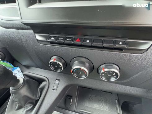 Renault Master 2021 - фото 28