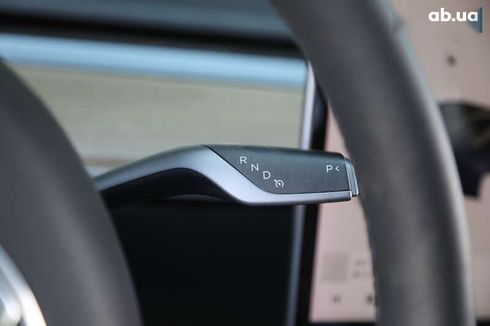 Tesla Model Y 2021 - фото 19