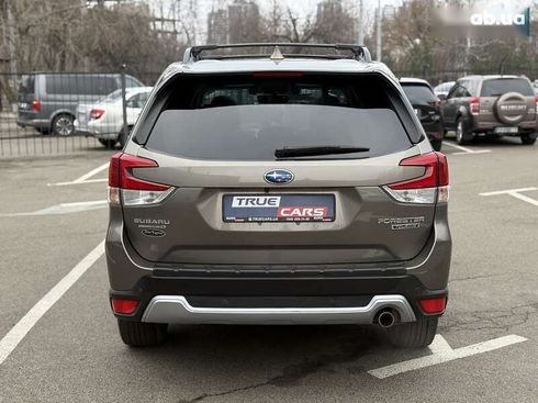 Subaru Forester 2020 - фото 4