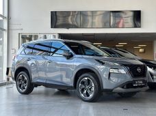 Купити Nissan бу в Києві - купити на Автобазарі