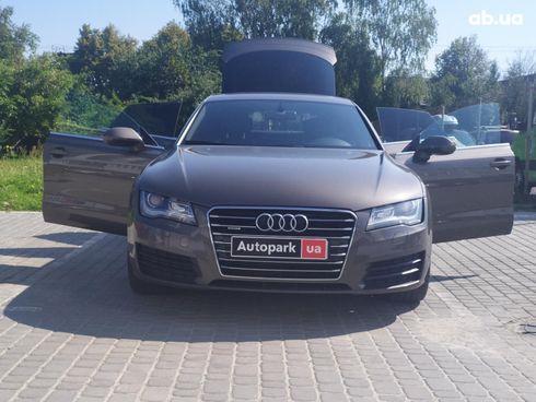 Audi A7 2011 серый - фото 12