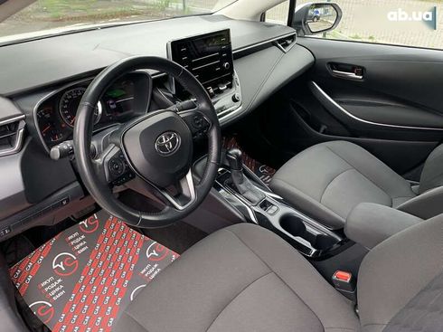 Toyota Corolla 2020 - фото 25